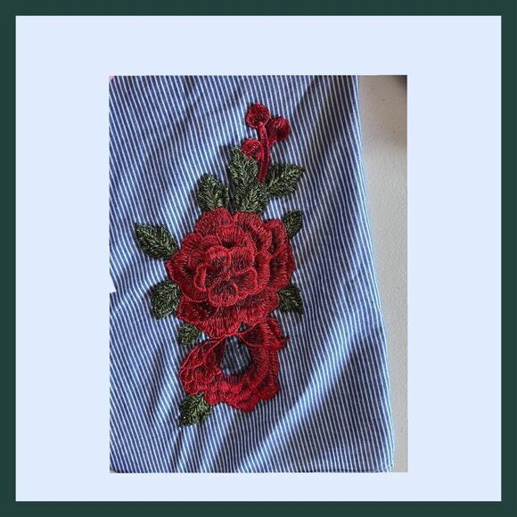 BeBop Off-Shoulder Stripe Blouse with Ruched Detail & Half Sleeves with Tie, M - Picture 2 of 4